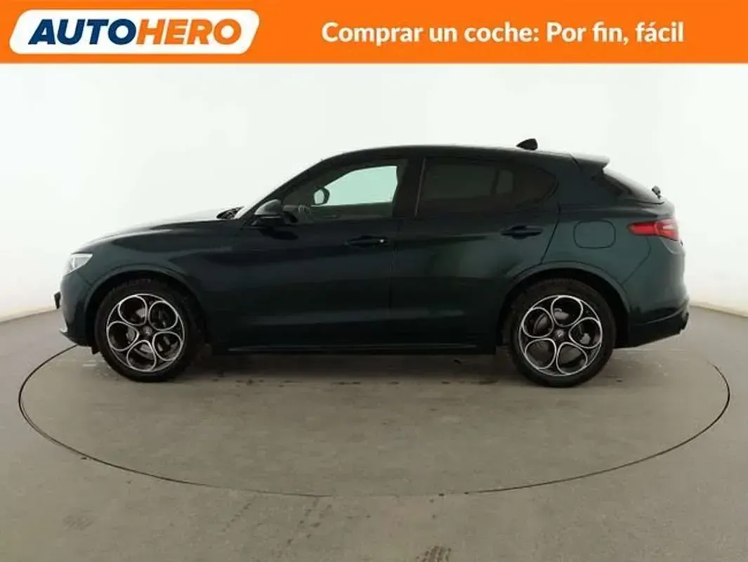 Usado Alfa Romeo Stelvio Veloce 209 CV (153 kW) 2021 Verde SUV