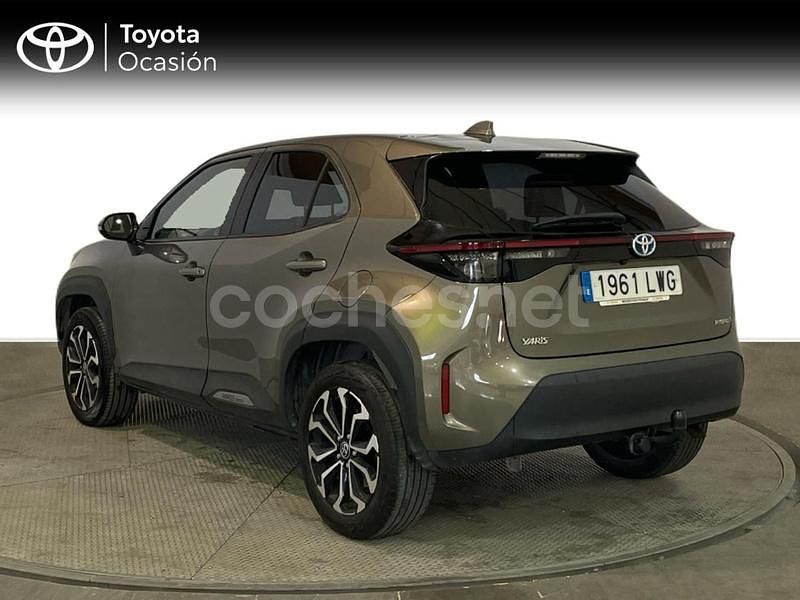 Usado Toyota Yaris Cross Active 116 CV (85 kW) 2022 Verde SUV