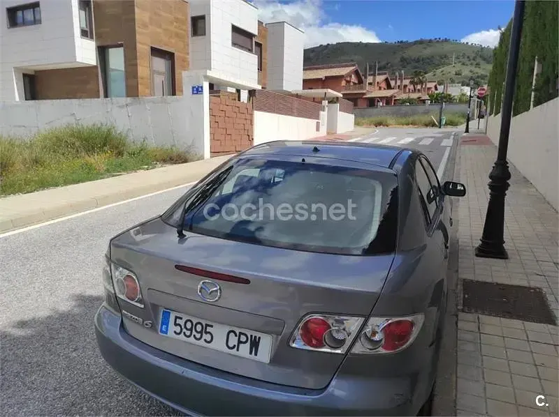 Usado Mazda 6 Active 141 CV (103 kW) 2003 Gris / plata Berlina