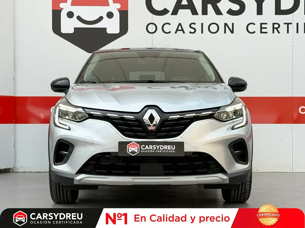 Begagnad Renault Captur Zen 140 HK (102 kW) 2022 Grå SUV
