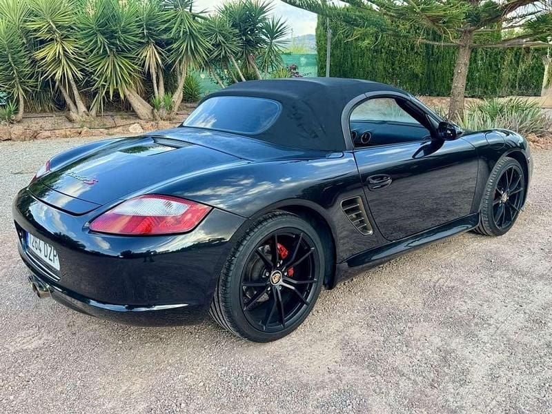 Usado Porsche Boxster 245 CV (180 kW) 2007 Negro Descapotable