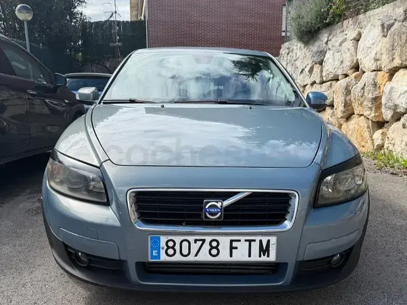 Käytetty Volvo C30 Momentum 109 HP (80 kW) 2007 Sininen Viistoperä