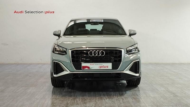 Nuevo Audi Q2 S-Line 150 CV (110 kW) 2025 Gris SUV