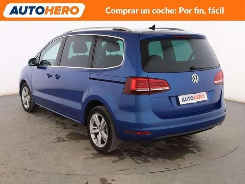 Usado VW Sharan Advance 150 CV (110 kW) 2019 Azul Monovolumen