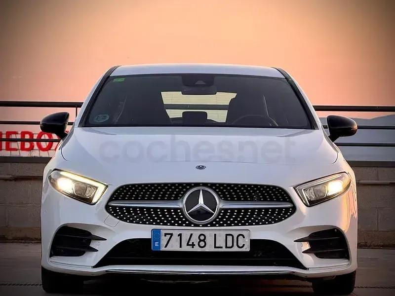 Usado Mercedes A180 116 CV (85 kW) 2020 Blanco Berlina
