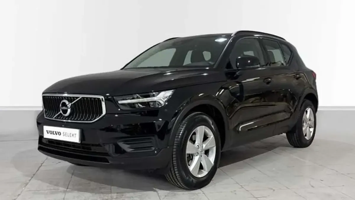 Begagnad Volvo XC40 150 HK (110 kW) 2018 Svart SUV