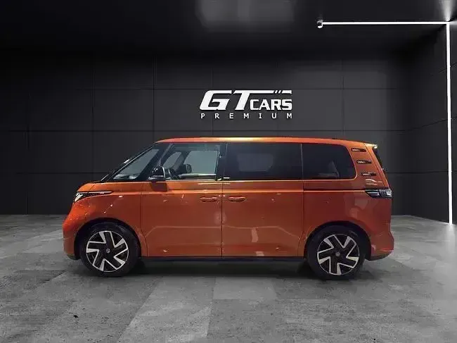 Occasion VW ID. Buzz Pro 210 kW (286 PK) 2024 Oranje MPV