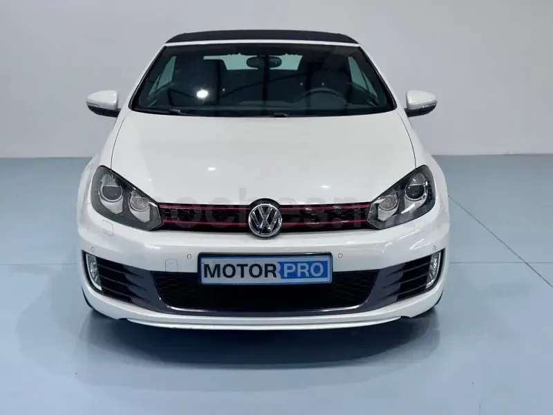 Usado VW Golf Cabriolet GTI 210 CV (154 kW) 2014 Blanco Descapotable
