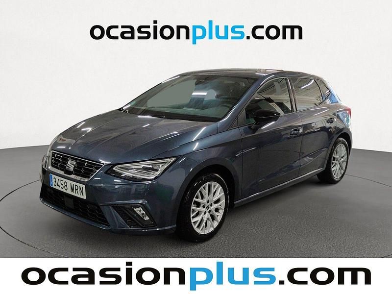 Gris Usado 2024 Seat Ibiza FR Utilitario | 15.467 € (Buen precio) - Imagen 1/4