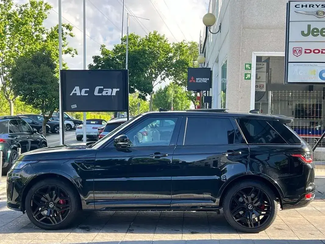 Usado Land Rover Range Rover Sport SVR 574 CV (422 kW) 2020 Negro SUV