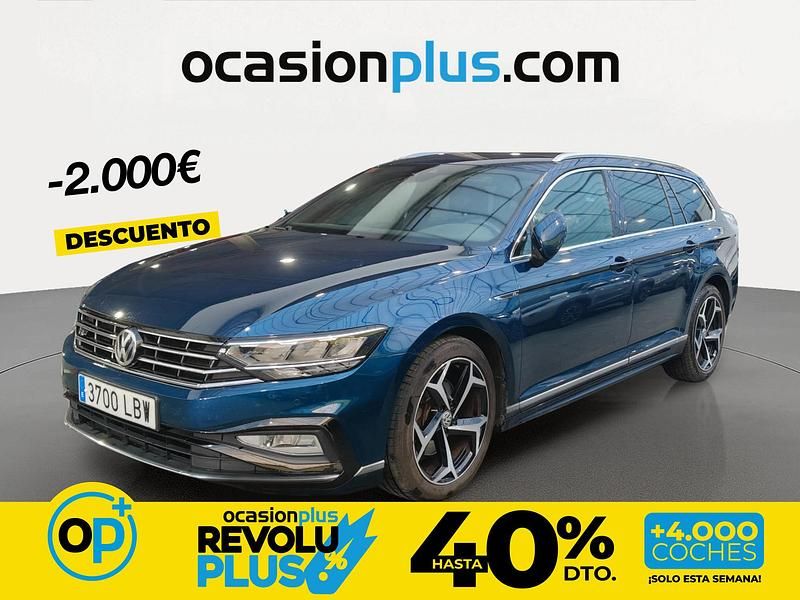 Usado VW Passat R-line 150 CV (110 kW) 2019 Azul Familiar