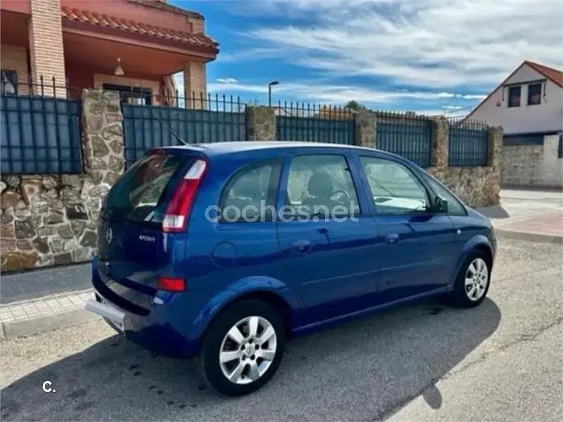 Usado Opel Meriva Enjoy 100 CV (73 kW) 2006 Azul Monovolumen