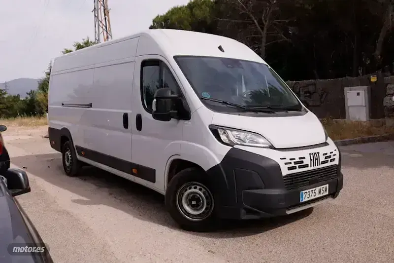 Usado Fiat Ducato 140 CV (102 kW) 2024 Blanco Van