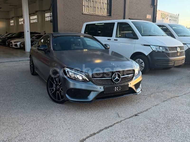 Usado Mercedes C43 AMG 390 CV (286 kW) 2019 Gris / plata Coupe