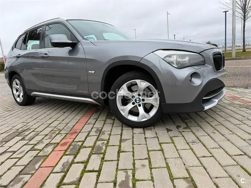 Usado BMW X1 204 CV (150 kW) 2011 Gris / plata SUV