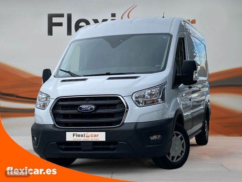 Usado Ford Transit 131 CV (96 kW) 2020 Blanco Monovolumen