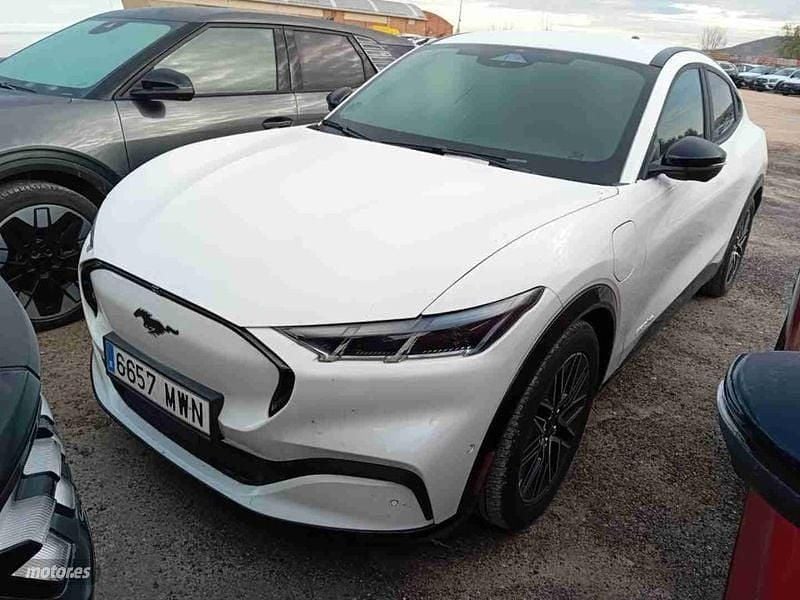 Blanco Usado 2024 Ford Mustang Mach-E Premium SUV | 36.950 € - Imagen 1/3