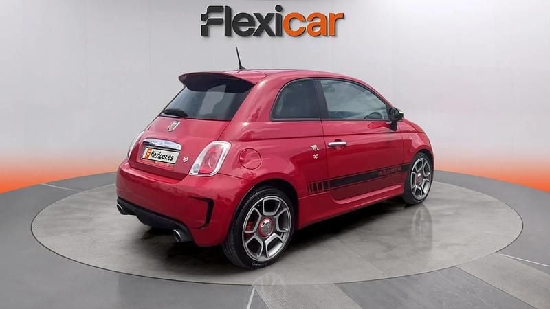 Usado Abarth 500 141 CV (103 kW) 2016 Rojo Utilitario