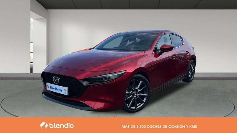 Rojo Usado 2024 Mazda 3 Exclusive-Line Berlina | 23.970 € (Precio justo) - Imagen 1/4