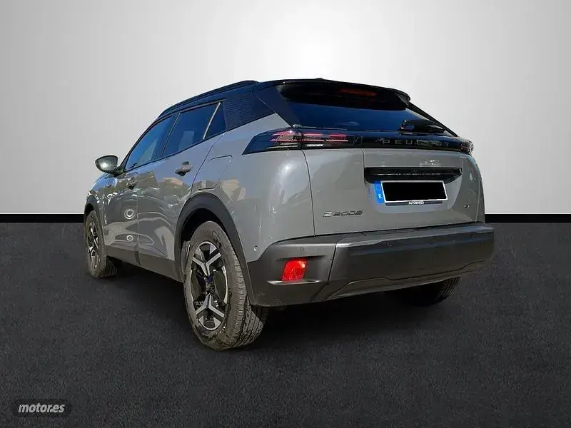 Nuevo Peugeot e-2008 GT 114 kW (156 CV) 2026 Gris SUV