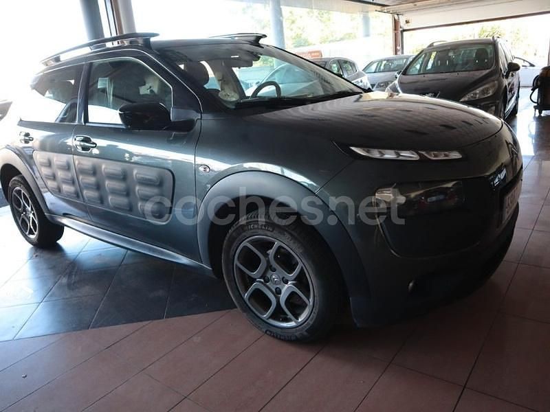 Usado Citroën C4 Business Class 100 CV (73 kW) 2016 Gris / plata Berlina