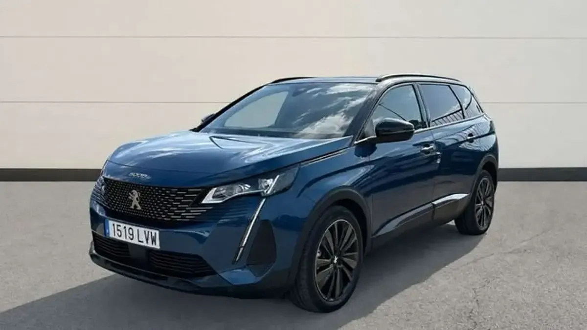 Usado Peugeot 5008 GT 180 CV (132 kW) 2022 Azul SUV