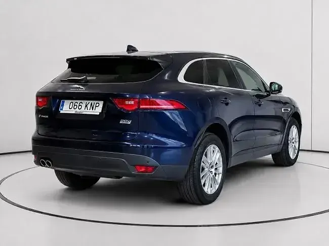 Usado Jaguar F-Pace Prestige 180 CV (132 kW) 2018 Azul SUV