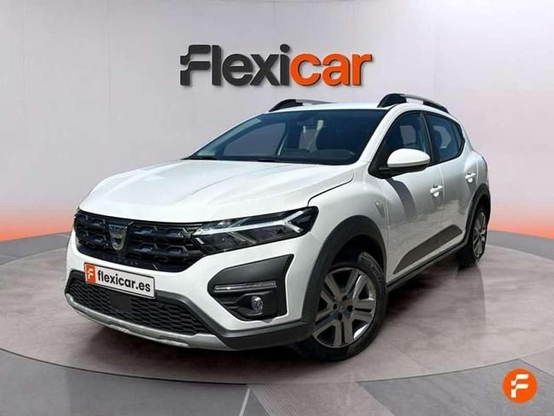 Begagnad Dacia Sandero Expression 101 HK (74 kW) 2022 Vit Halvkombi