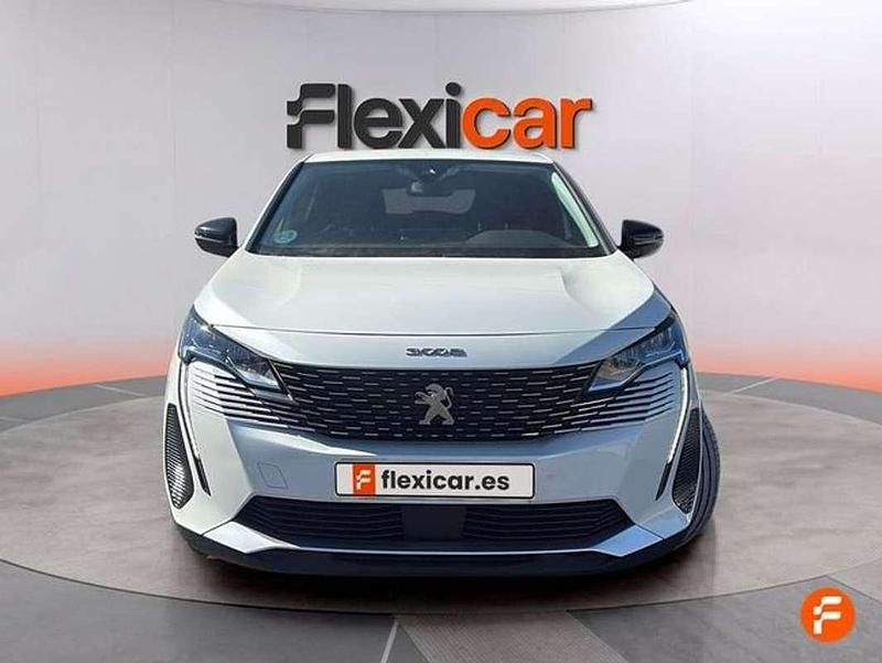 Usado Peugeot 3008 Allure 131 CV (96 kW) 2022 Blanco SUV