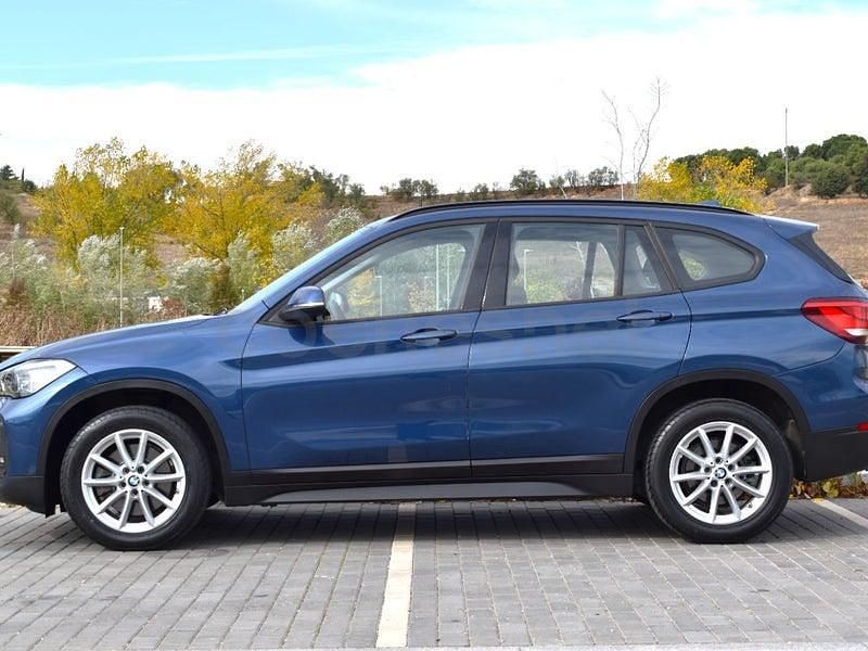 Usado BMW X1 Advantage 190 CV (139 kW) 2021 Azul SUV