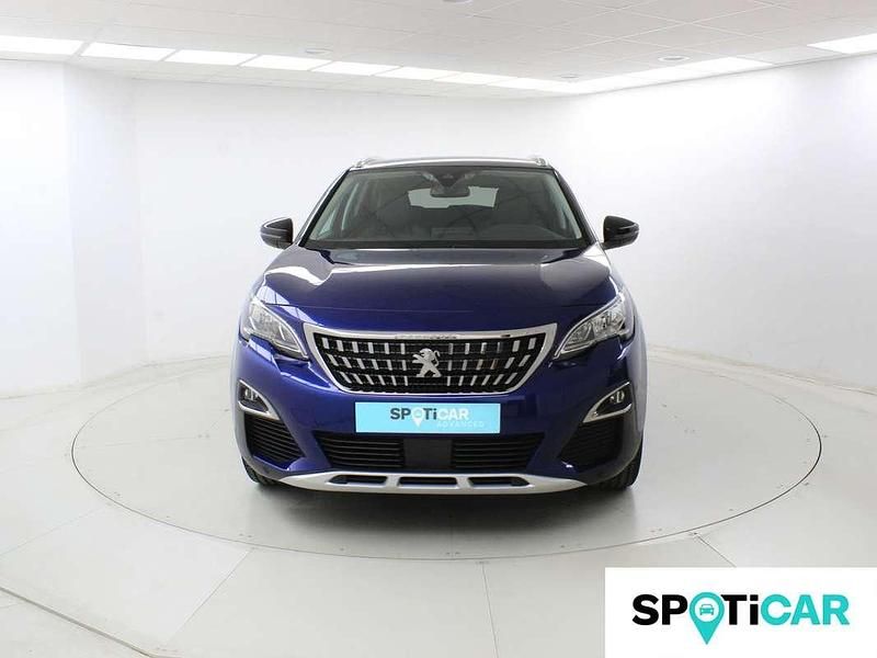 Usado Peugeot 3008 Allure 131 CV (96 kW) 2020 Azul SUV
