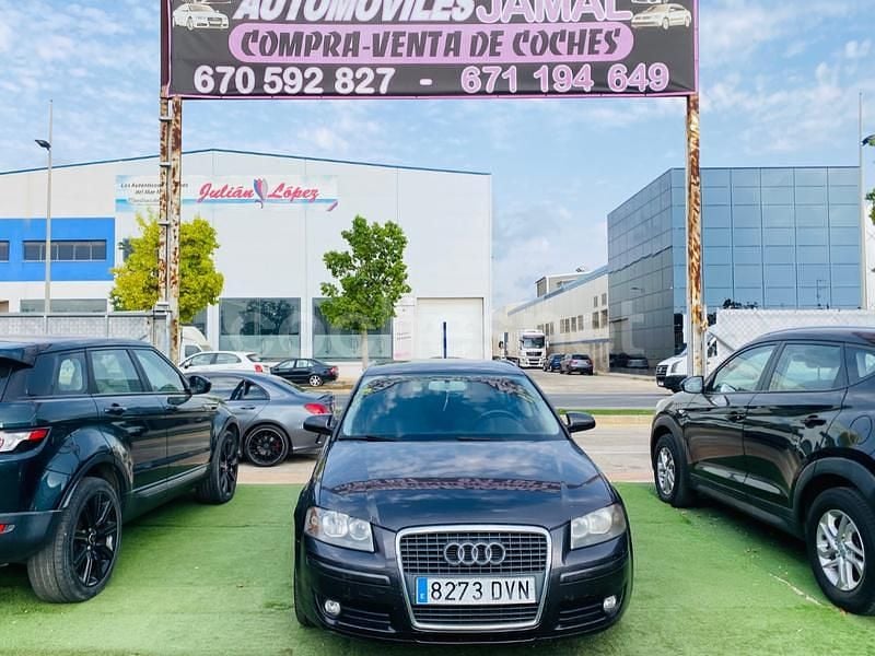 Usado Audi A3 Ambition 140 CV (102 kW) 2006 Negro Utilitario