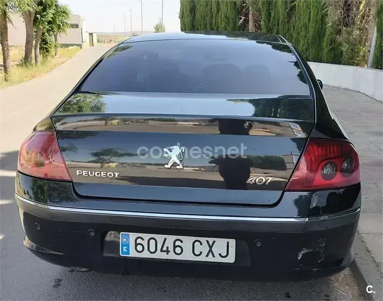 Usado Peugeot 407 Sport 136 CV (100 kW) 2004 Negro Berlina