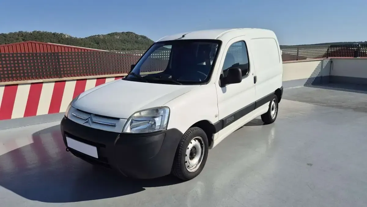 Usado Citroën Berlingo 75 CV (55 kW) 2008 Blanco Monovolumen