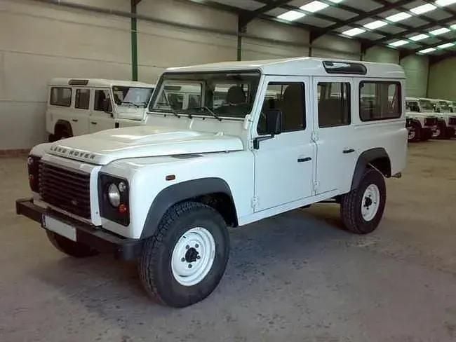 Begagnad Land Rover Defender 122 HK (89 kW) 2013 Vit SUV
