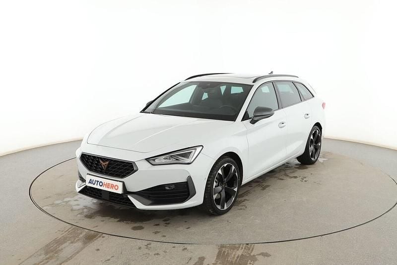Blanco Usado 2023 Cupra Leon Familiar | 27.299 € (Precio justo) - Imagen 1/3