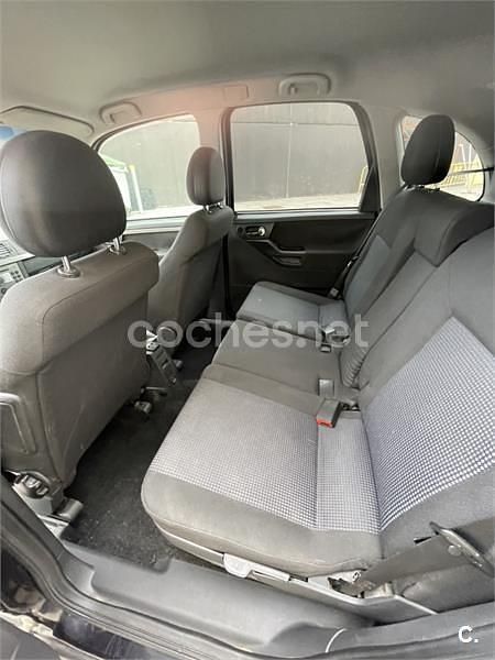 Usado Opel Meriva Enjoy 100 CV (73 kW) 2005 Azul Monovolumen