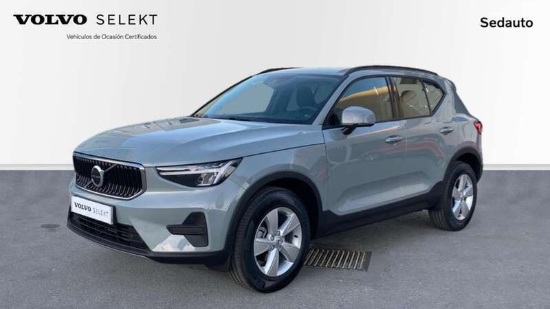 Gris Nuevo 2024 Volvo XC40 SUV | 32.500 € (Precio justo) - Imagen 1/4