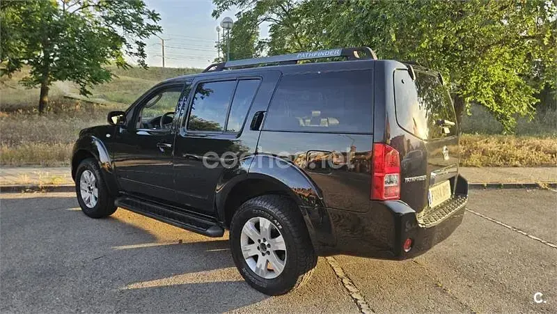 Usado Nissan Pathfinder SE 174 CV (127 kW) 2006 Negro SUV