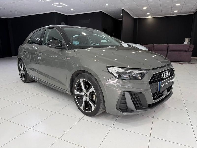 Usado Audi A1 Sportback S-Line 110 CV (80 kW) 2021 Gris / plata Utilitario