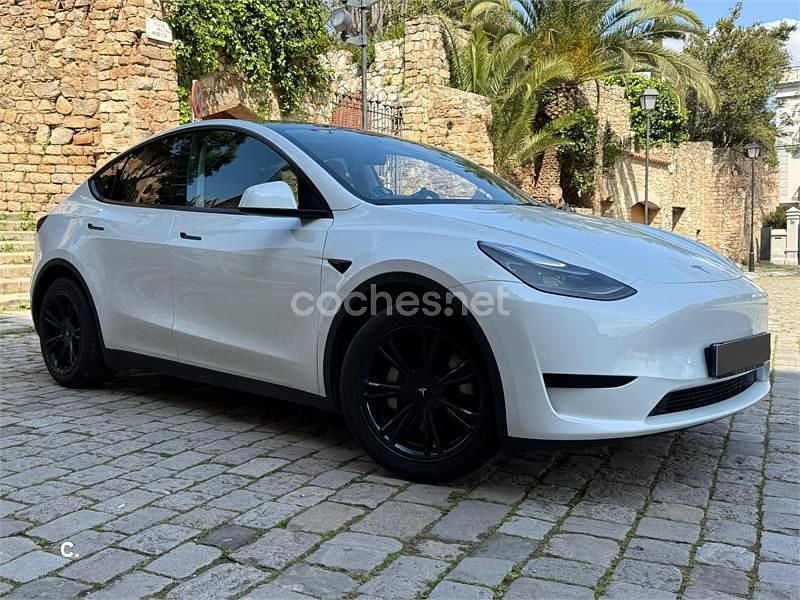 Usado Tesla Model Y RWD 250 kW (340 CV) 2023 Eléctrico SUV