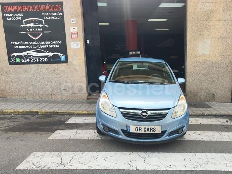 Azul Usado 2006 Opel Corsa Enjoy Berlina | 4500 € (Precio justo) - Imagen 1/4