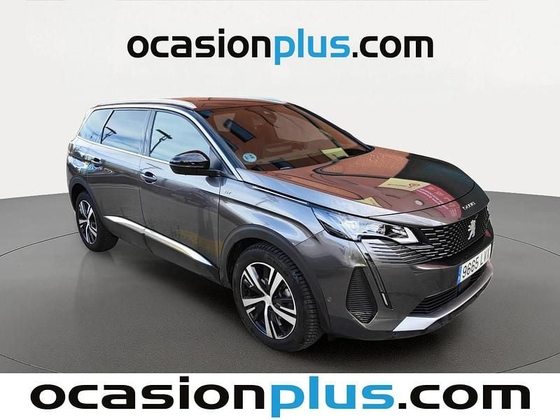 Usado Peugeot 5008 GT 131 CV (96 kW) 2022 Gris plata SUV