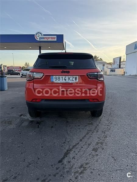 Usado Jeep Compass Limited 140 CV (102 kW) 2019 Rojo SUV