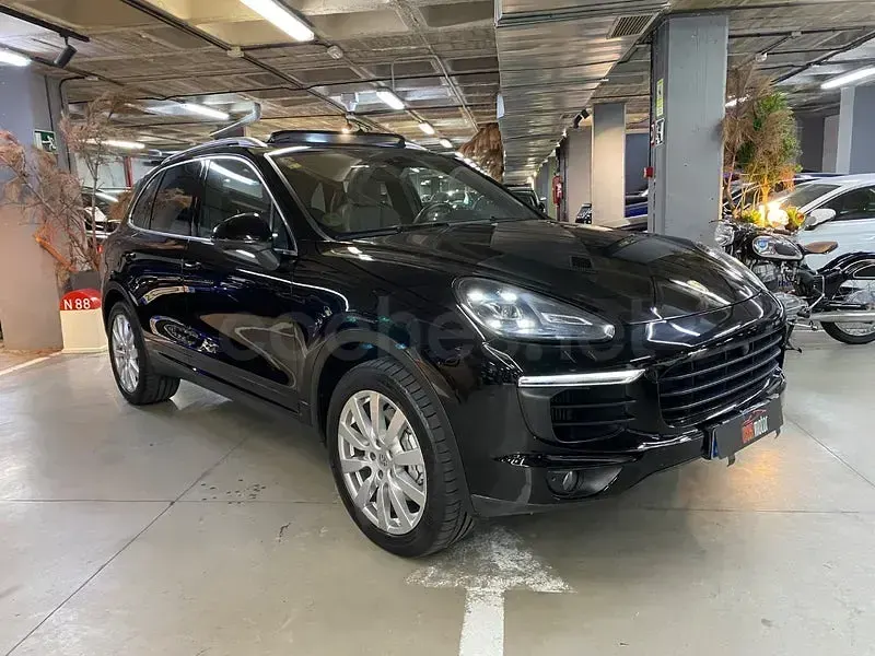 Usado Porsche Cayenne 385 CV (283 kW) 2016 Negro SUV