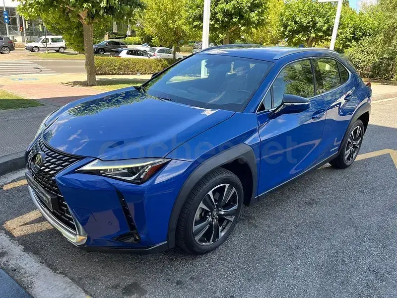 Usado Lexus UX 184 CV (135 kW) 2021 Azul SUV
