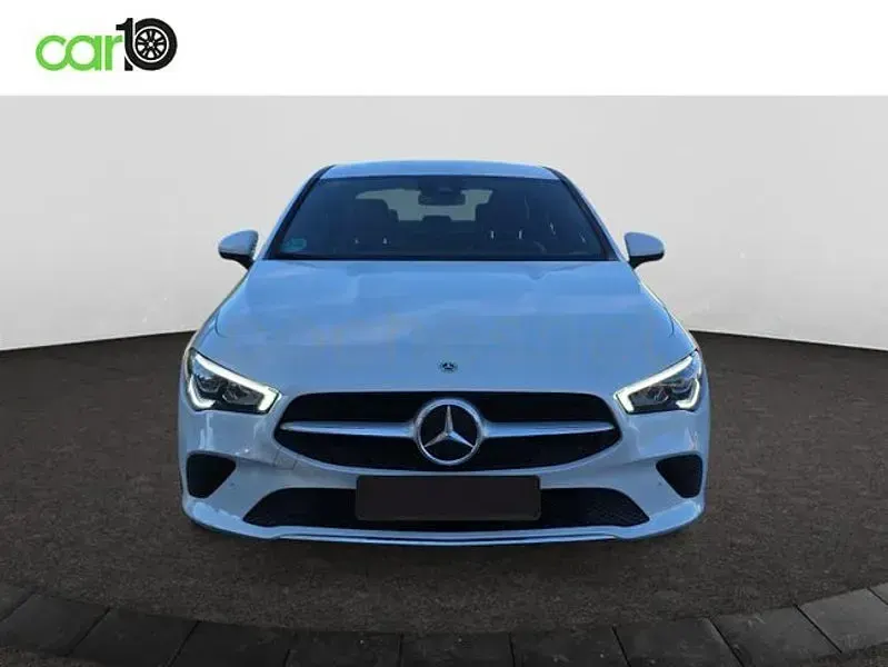 Usado Mercedes CLA220 190 CV (139 kW) 2021 Blanco Berlina