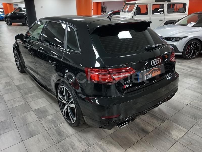 Usado Audi RS3 400 CV (294 kW) 2019 Negro Berlina