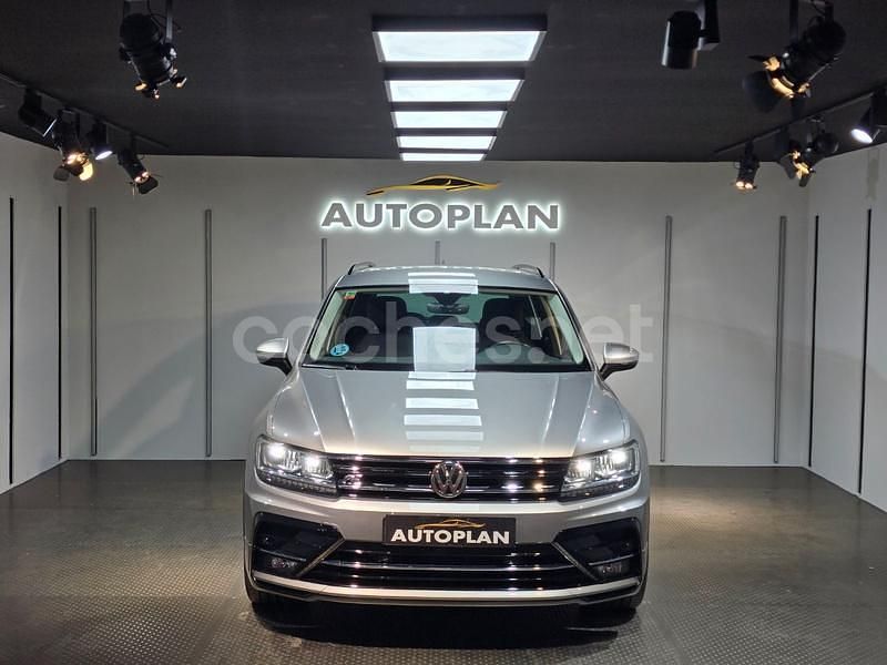 Usado VW Tiguan Sportline 150 CV (110 kW) 2019 Gris / plata SUV