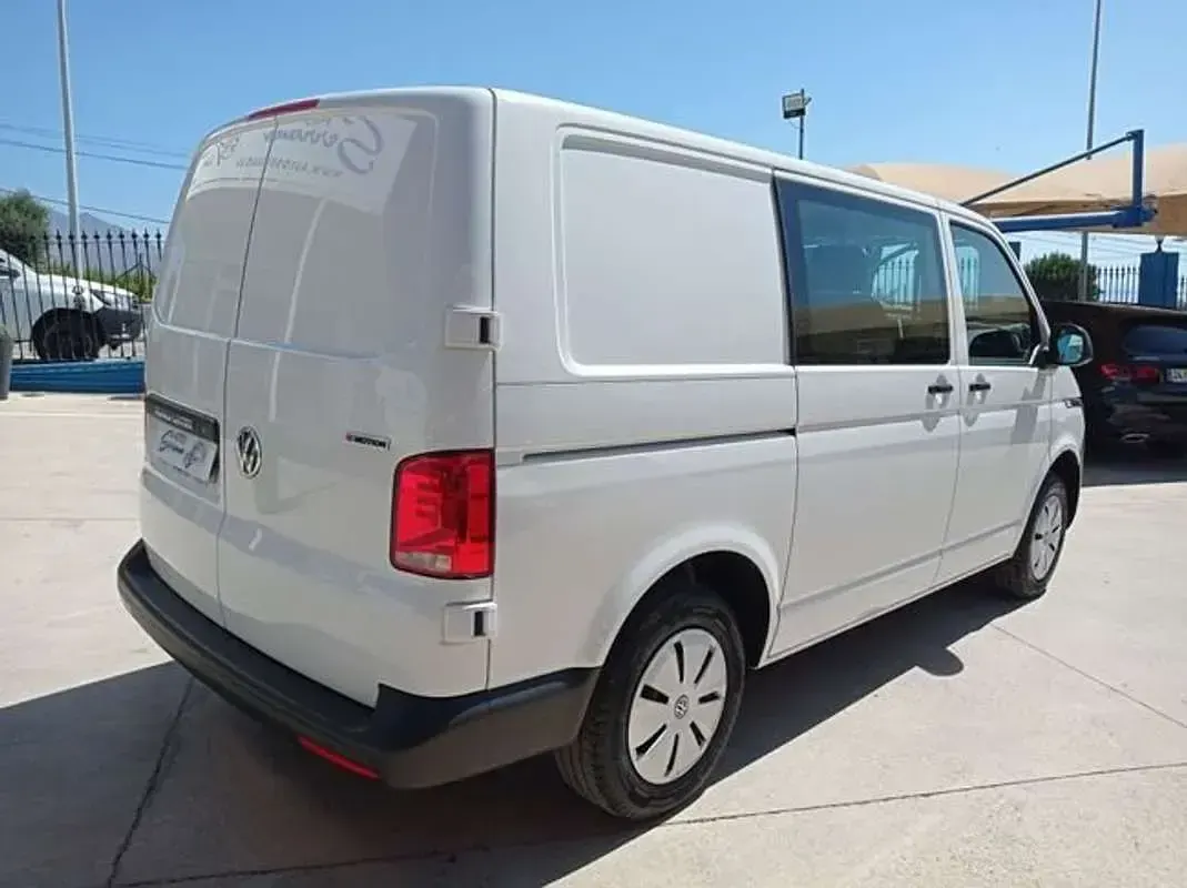 Usado VW T6.1 150 CV (110 kW) 2021 Blanco Van